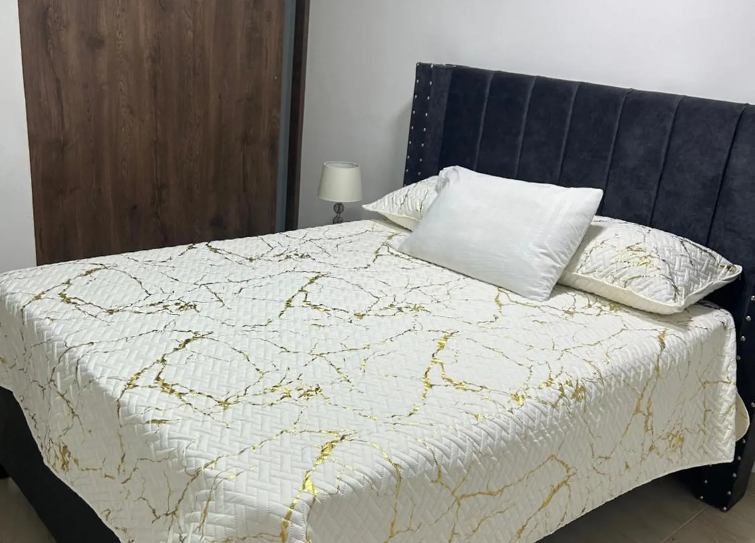 Casa Con Excelente Ubicacion Y Parqueadero Apartment Medellin 0*,  Colombia