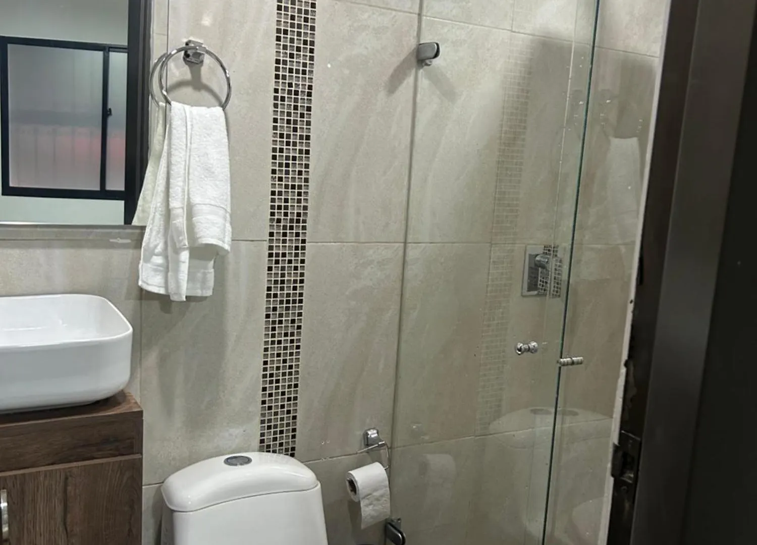 Casa Con Excelente Ubicacion Y Parqueadero Apartment Medellin